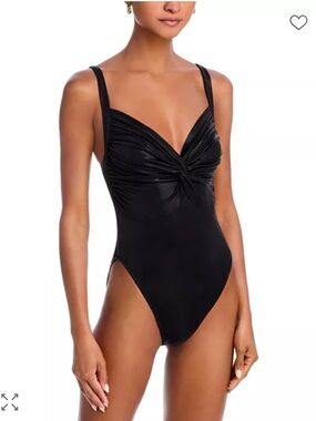 Norma Kamali Twist Mio NWT